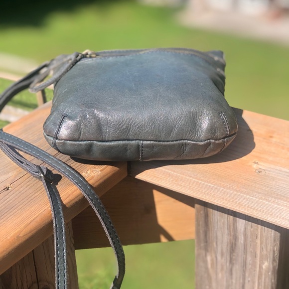 Genuine Leather Cochor Crossbody Purse - slate grey/blue - detachable strap - Picture 4 of 6